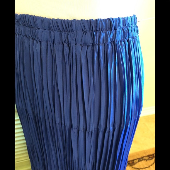 Designs by Julie Vintage broom stick skirt - Picture 3 of 4